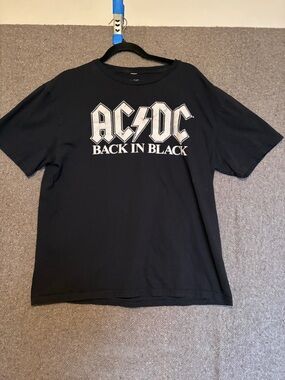 AC/DC Black Short Sleeve Back In Black Logo Tee